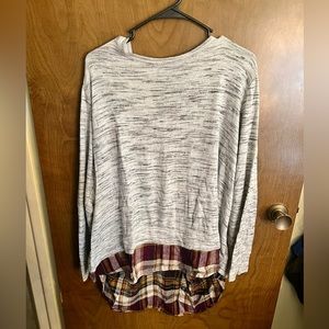 Maurice’s Plus Size plaid lace up back pullover-2X